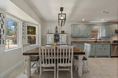 7618 Green Lawn Dr, Houston, TX 77088 - photo 4