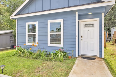 286 Westchase, Montgomery, TX 77316 - photo 2