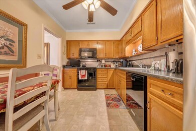 Eat in Kitchen