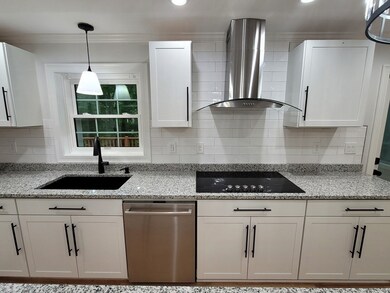 104 Thurlow St, Georgetown, MA 01833 - photo 6