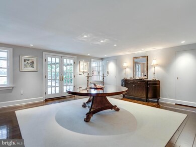 1231 31st St NW unit 1235, Washington, DC 20007 - photo 6