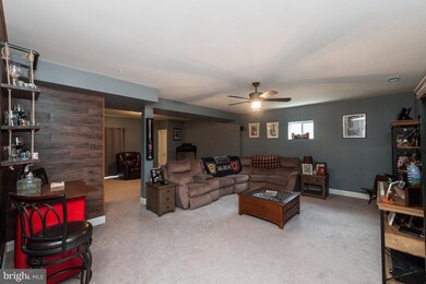 28050 Feather Ct, Mechanicsville, MD 20659 - photo 2