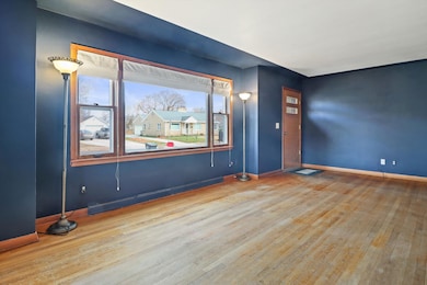 555 Edison St, Waterloo, WI 53594 - photo 7