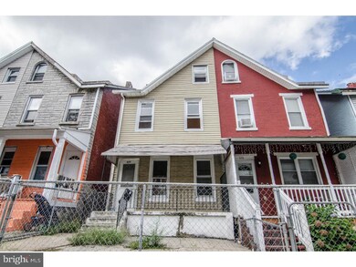 524 Cedar St, Reading, PA 19601 - photo 2