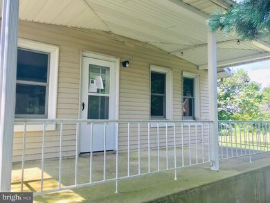 132 Zweizig Rd, Shoemakersville, PA 19555 - photo 2