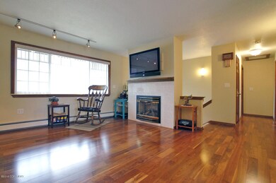 upstairs Living Room (1)