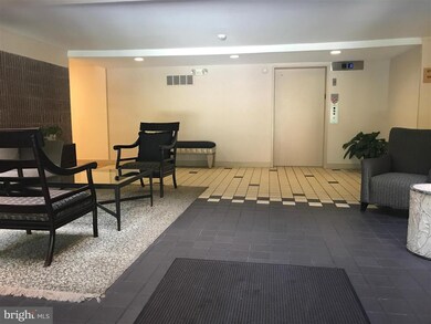 2903 Fallstaff Rd unit 301, Baltimore, MD 21209 - photo 2