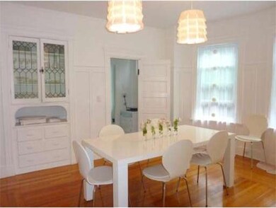 359 Tappan St unit 3, Brookline, MA 02445 - photo 4