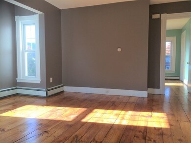 9 Collins St unit 2, Newburyport, MA 01950 - photo 4