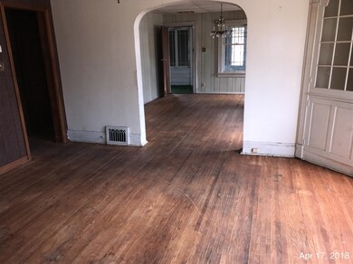 4321 Jefferson St, Gary, IN 46408 - photo 6