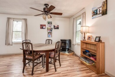 270 Ash Swamp Rd, Newmarket, NH 03857 - photo 6