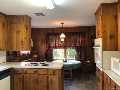 212 E End Ave, Statesville, NC 28677 - photo 6