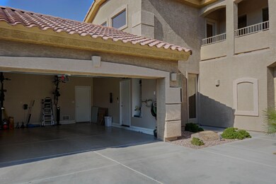 02 Front View w 2nd Entry