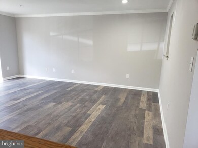 9816 Sherwood Farm Rd, Owings Mills, MD 21117 - photo 3