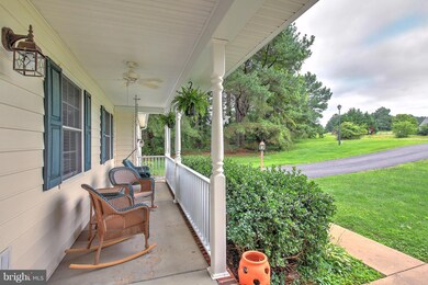 121 Woodger Cir, Louisa, VA 23093 - photo 2