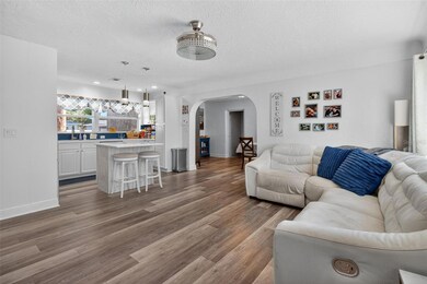 4311 25th Ave N, Saint Petersburg, FL 33713 - photo 6