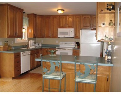 15 Juniper Ave, Westerly, RI 02891 - photo 5