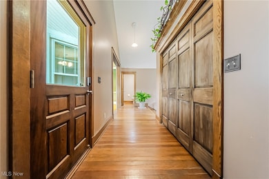 25138 Nobottom Rd, Olmsted Township, OH 44138 - photo 4