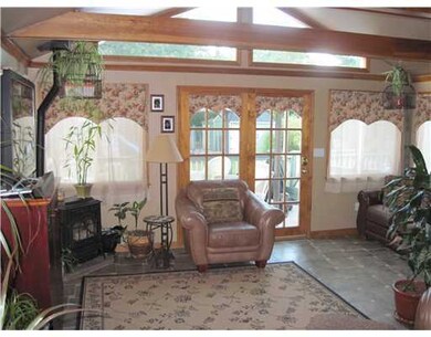 12 Rennie Dr unit 2, Blackstone, MA 01504 - photo 2