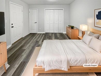 1005 Winter Side Ln unit 2, Atlanta, GA 30349 - photo 4