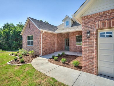 View of front of property featuring a front yard a