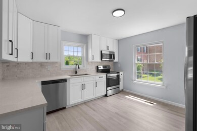 15 Valley Crossing Cir, Cockeysville, MD 21030 - photo 6