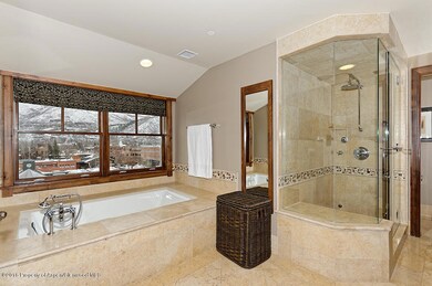 Grand Hyatt Aspen 46 Web 04