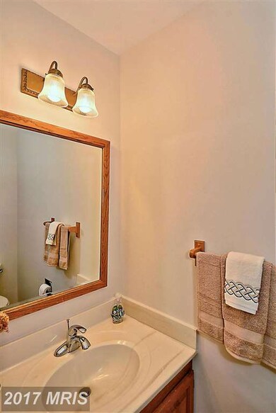 7717 Modisto Ln, Springfield, VA 22153 - photo 7