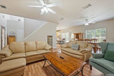 25180 Toutant Beauregard Rd, Boerne, TX 78006 - photo 6