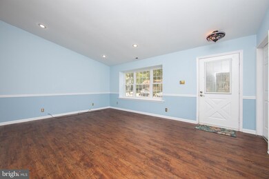 40 Woodvale Dr, Atco, NJ 08004 - photo 3