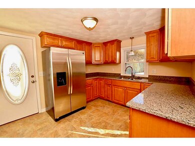 14 Hardwick St, Cumberland, RI 02864 - photo 3