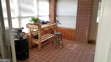 10766 W Crestview Ln, Laurel, MD 20723 - photo 7