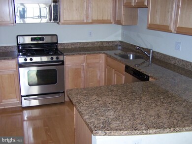The Aurora Condominiums unit 1011, Silver Spring, MD 20910 - photo 2