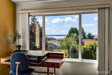 345 Seaview Ct, Camano Island, WA 98282 - photo 6