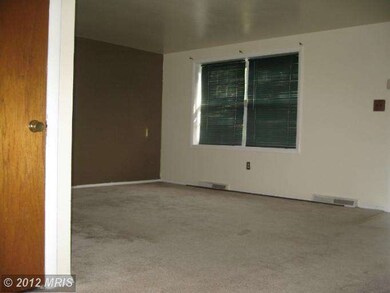 210 Charles Rd, Linthicum Heights, MD 21090 - photo 5