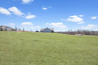 627 Bobolink Lane