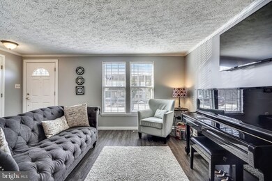 13916 Winding Ridge Ln, Centreville, VA 20121 - photo 2