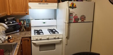 34 Orchard St, Fall River, MA 02723 - photo 6