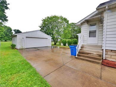 6 E Parkcliff Ave, Struthers, OH 44471 - photo 7