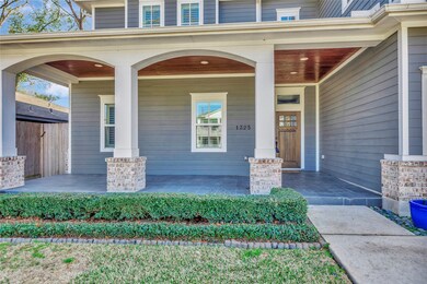 1325 Chantilly Ln, Houston, TX 77018 - photo 6