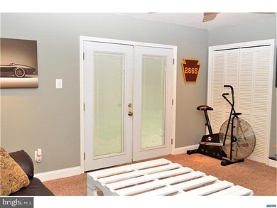 3023 W Greenshire Ct, Claymont, DE 19703 - photo 3