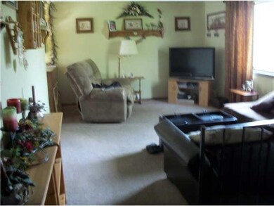 888 Revere Ave, North Tonawanda, NY 14120 - photo 5