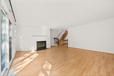 849 Boston Post Rd E unit 10D, Marlborough, MA 01752 - photo 7