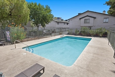 2420 Old Forge Ln unit 104, Las Vegas, NV 89121 - photo 6