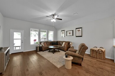 14316 Zion Gate Crossing, Conroe, TX 77384 - photo 6