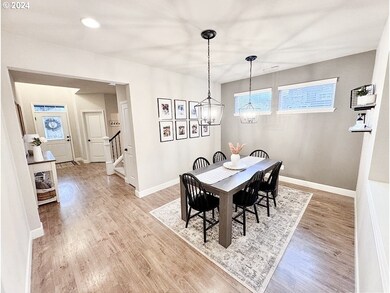 15701 SE Kestrel Dr, Clackamas, OR 97015 - photo 5