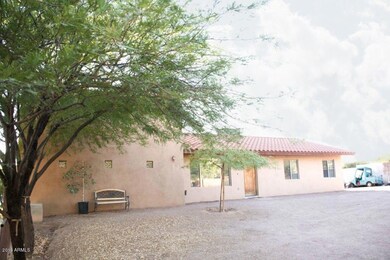 LABARGE FRONT FROM SIDE