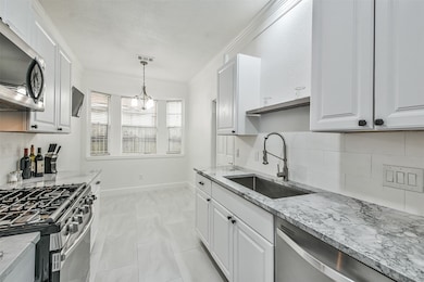 8122 Log Hollow Dr, Houston, TX 77040 - photo 4