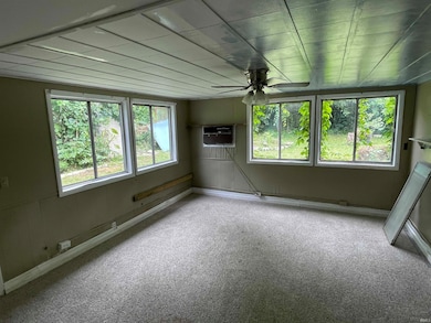 220 N Adams St, Bloomington, IN 47404 - photo 4