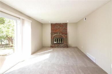 12901 W 99th St, Lenexa, MO 66215 - photo 7
